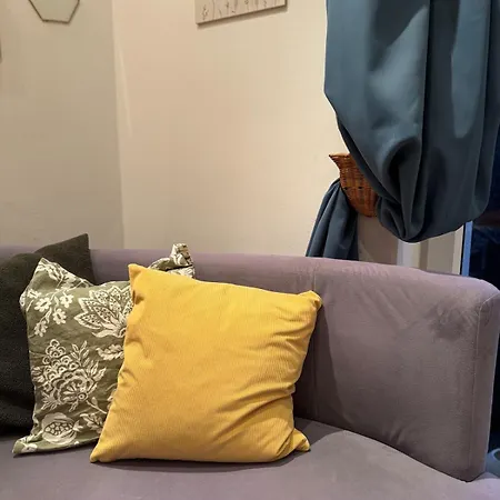 Grosses Loft In Direkt An Der U79, Naehe Hauptbahnhof Apartment