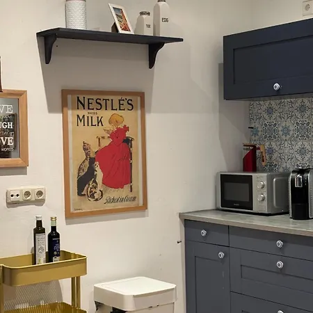 Grosses Loft In Direkt An Der U79, Naehe Hauptbahnhof شقة *