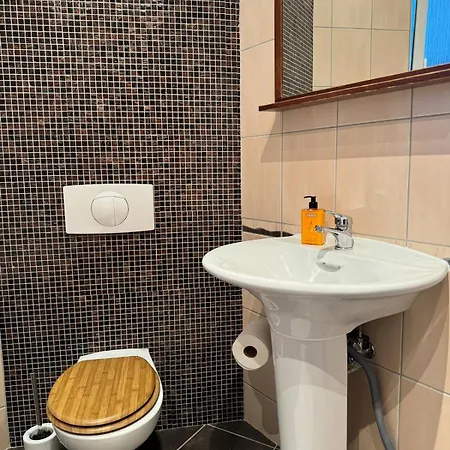 Apartment Grosses Loft In Direkt An Der U79, Naehe Hauptbahnhof *