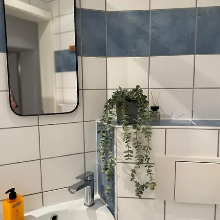 Großes Loft In Direkt An Der U79, Nähe Hauptbahnhof Apartment