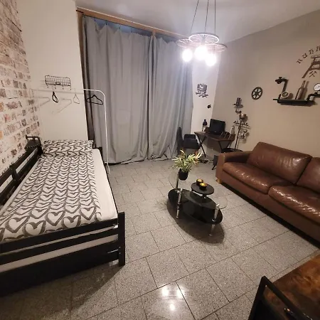 Grosses Loft In Direkt An Der U79, Naehe Hauptbahnhof Apartment *
