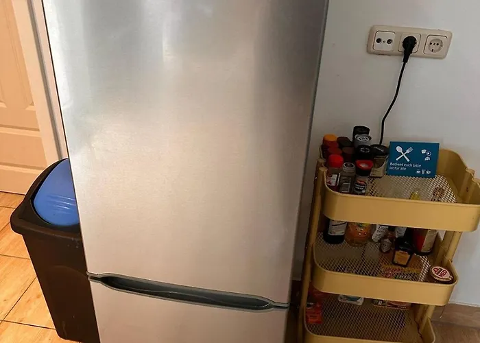 Grosses Loft In Direkt An Der U79, Naehe Hauptbahnhof Apartman *