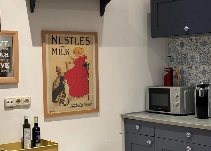 Grosses Loft In Direkt An Der U79, Naehe Hauptbahnhof Apartman *