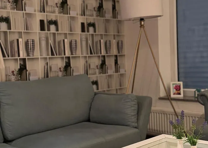 Apartman Grosses Loft In Direkt An Der U79, Naehe Hauptbahnhof Duisburg